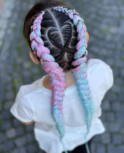 little-girl-heavy-braiding-hair