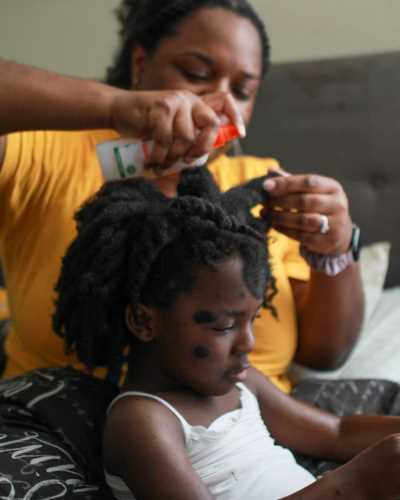 child's-hair-keep-hair-properly-moisturized