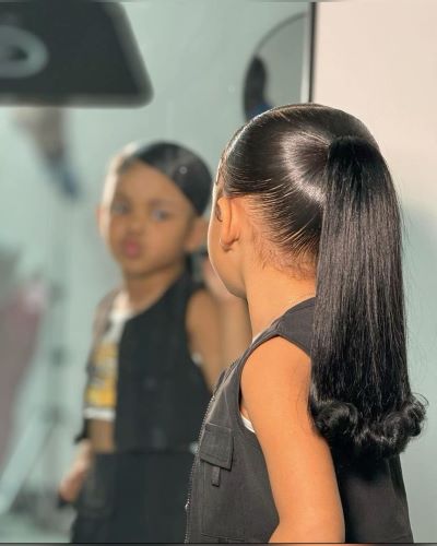 school-hairstyle-for-kids-low-ponytails