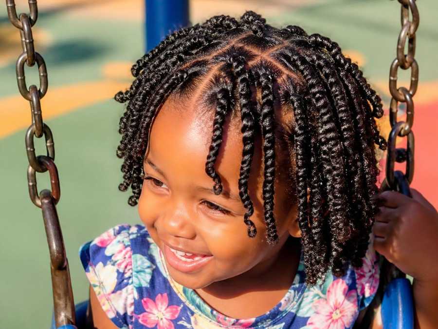 kids-natural-hairstyle-mini-twists