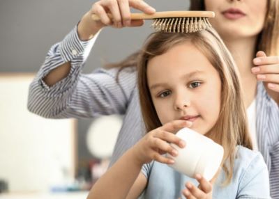 little-girl-protect-hair-ends