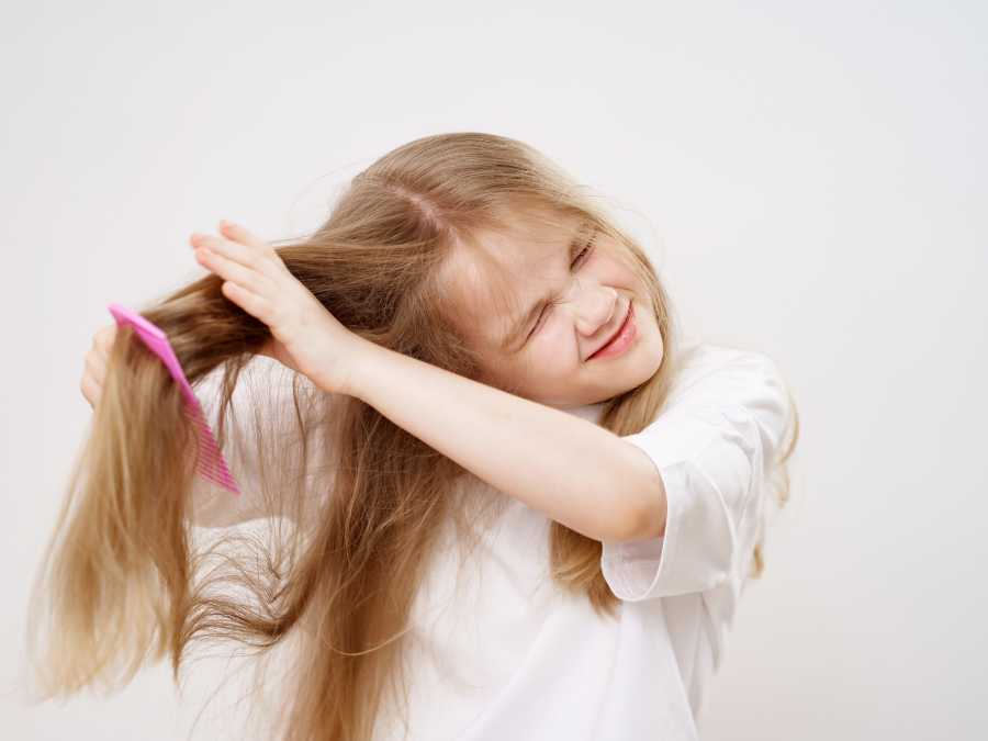 detangle-children-hair-sleeping