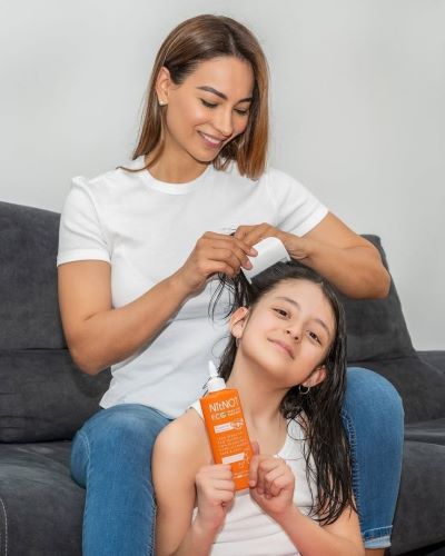 moisturizing-little-girl-hair